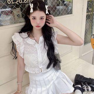 Sleeveless Cut-out Ruffled Cropped Shirt