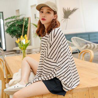 Wide-sleeve Oversized Stripe T-shirt