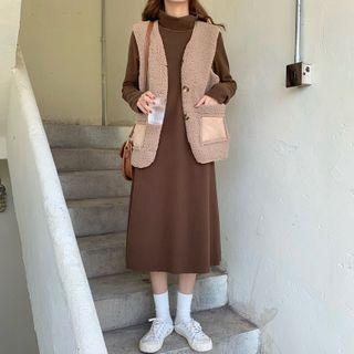 Long-sleeve Midi A-line Dress / Buttoned Fleece Vest