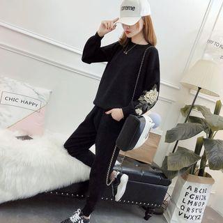 Set: Flower Embroidered Sweater + Harem Knit Pants Set - Black - One Size