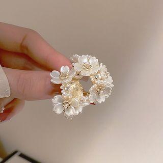 Flower Hoop Earring 1 Pair - Silver - White - One Size