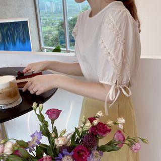 Tie-cuff Crochet-trim Blouse