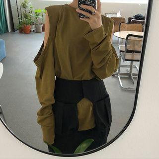 Long-sleeve Cutout T-shirt Army Green - One Size