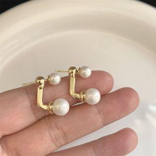 Faux Pearl Alloy Swing Earring 1 Pair - White & Gold - One Size