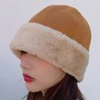 Fleece-lined Faux Suede Brimless Hat