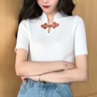 Frog-buttoned Short-sleeve T-shirt