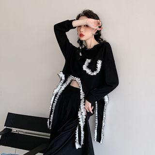 Contrast Ruffle Trim Cropped Sweatshirt
