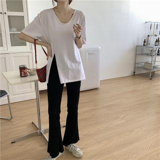 Short-sleeve Slit T-shirt / Bootcut Pants