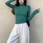 Mock-neck Open-back T-shirt
