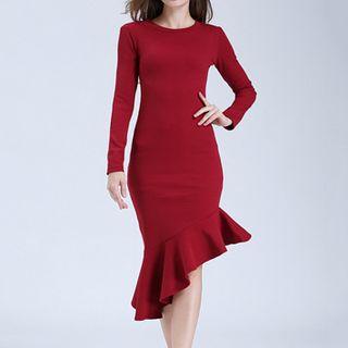 Ruffle Hem Sheath Knit Dress