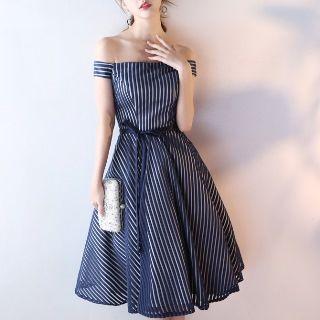 Off-shoulder Striped Mini Prom Dress