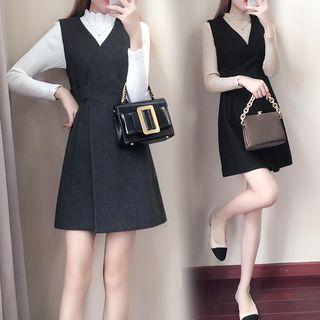 Plain Sleeveless A-line Dress / Mock Neck Knit Top / Set