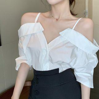 Short-sleeve Cold Shoulder Blouse / Shorts