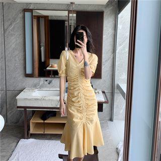 Shirred V-neck Short-sleeve Slim-fit Dress