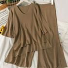 Set: Dip-back Loose T-shirt + Wide-leg Pants