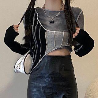 Mock Two-piece Long-sleeve Cropped T-shirt Gray & Black - One Size