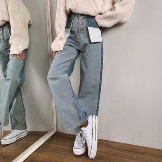 Pocket-accent Straight Leg Jeans