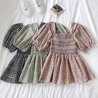 Plaid Puff-sleeve Slim-fit Top