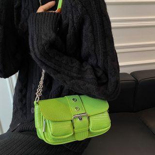 Chain Strap Buckle Detail Shoulder Bag