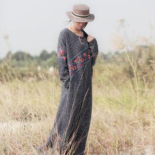 Embroidered Long-sleeve Knitted Maxi Dress