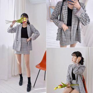 Double-breasted Plaid Jacket One Size