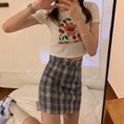 Bear Print Short-sleeve T-shirt / Plaid High-waist Skirt