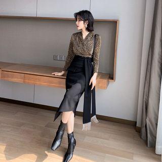 Set: Leopard Print Long-sleeve T-shirt + High-waist Midi Straight-fit Skirt