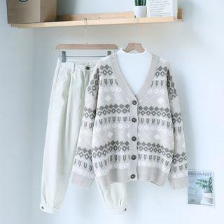 Mock Neck Long-sleeve T-shirt / Patterned Cardigan / Harem Jeans