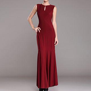 Sleeveless Oepn Back Sheath Evening Gown