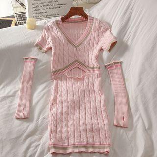 Set: Short-sleeve Contrast Trim Knit Sheath Dress + Fingerless Gloves Set Of 2 - Dress & Fingerless Gloves - Pink - One Size