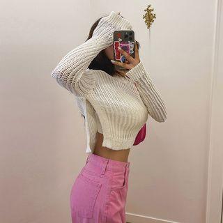 Diagonal-hem Deep-slit Knit Top