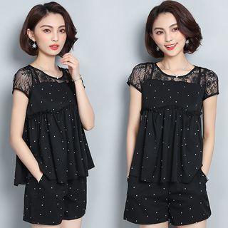 Set: Lace Panel Dotted Short Sleeve T-shirt + Shorts