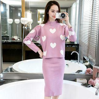 Set: Heart-print Sweater + Slit Skirt