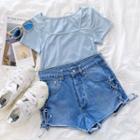 Short-sleeve Square-neck T-shirt / Denim Lace-up Shorts
