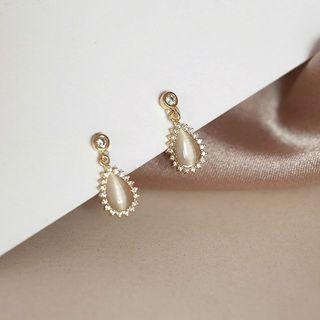 Droplet Earring As Shown In Figure - One Size