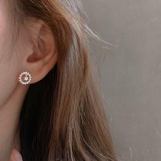 Round Rhinestone Ear Stud