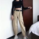 Long-sleeve Cropped T-shirt / Cropped Cargo Pants