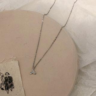 Alloy Whale Tail Pendant Necklace 1 Pc - Silver Plating - One Size