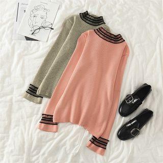 Lace Long-sleeve Slim-fit Knit Top