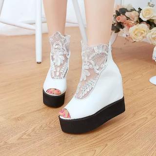 Lace Panel Hidden Wedge Short Boots