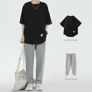 Short-sleeve T-shirt / Drawstring-cuff Sweatpants / Set