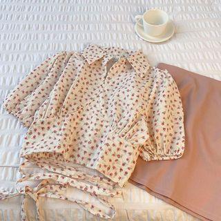 Floral Puff-sleeve Short-sleeve Top / Plain High-waist A-line Skirt
