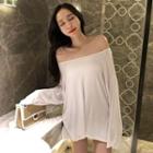Long-sleeve Cold-shoulder T-shirt/ Contrast-trim Leggings