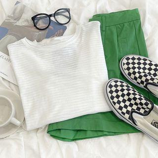 Long-sleeve Striped T-shirt / Plain Cargo Shorts