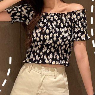 Floral Short-sleeve Top Black - One Size