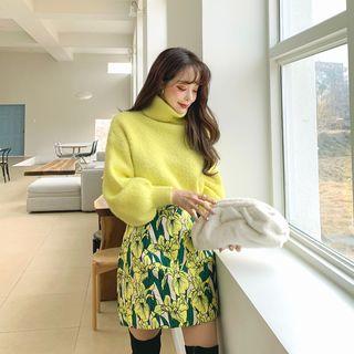 Turtle-neck Balloon-sleeve Furry Sweater