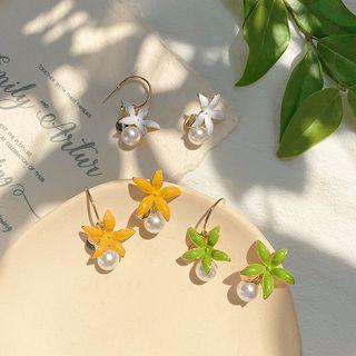Non-matching Faux Pearl 925 Sterling Silver Flower Dangle Earring