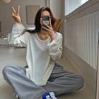 Basic U-neck Round-hem T-shirt