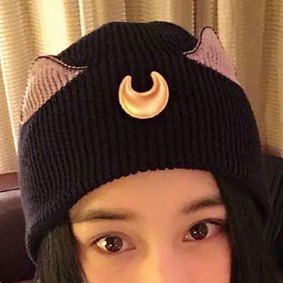 Moon Applique Beanie