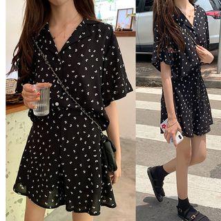 Set: Printed Short-sleeve Blouse + Wide-leg Shorts